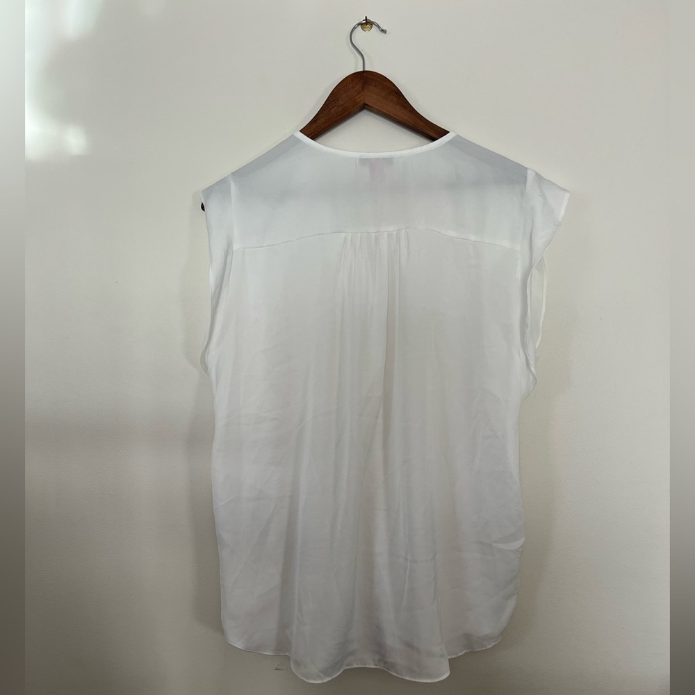 Vince Camuto New Ivory Top L – New with Tags – Elegant Blouse - Picture 7 of 8